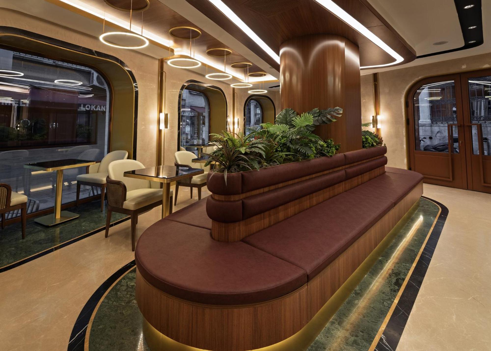 Erba Hotel — Photos 1
